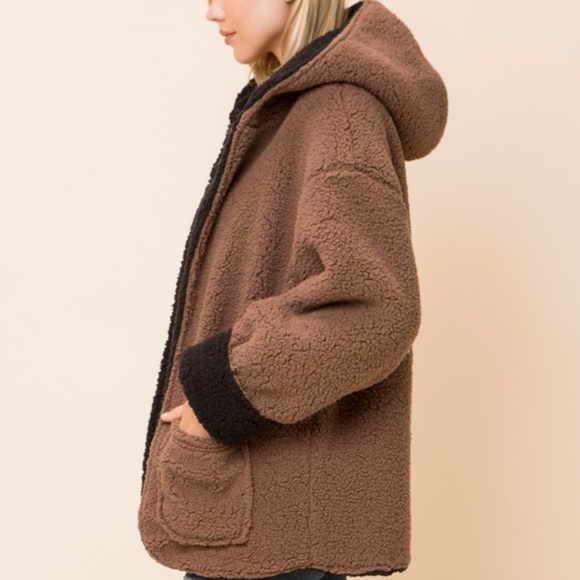 *1 LEFT*  Plush, REVERSIBLE & Soft Jacket Hoodie - Picture 5 of 8